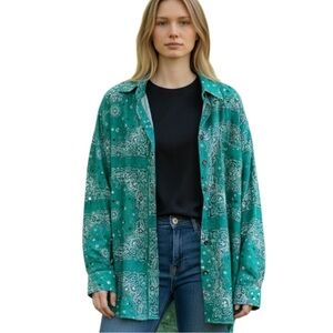 BlueVelvet Green Bandana Print Button Down Shirt